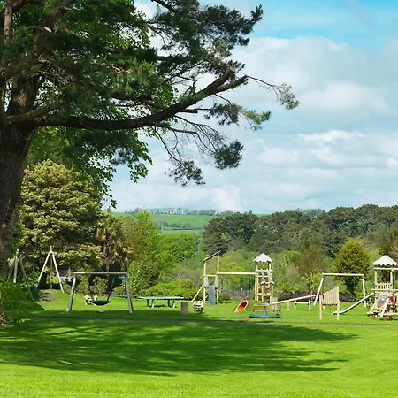 The Dunloe & Gardens Beaufort